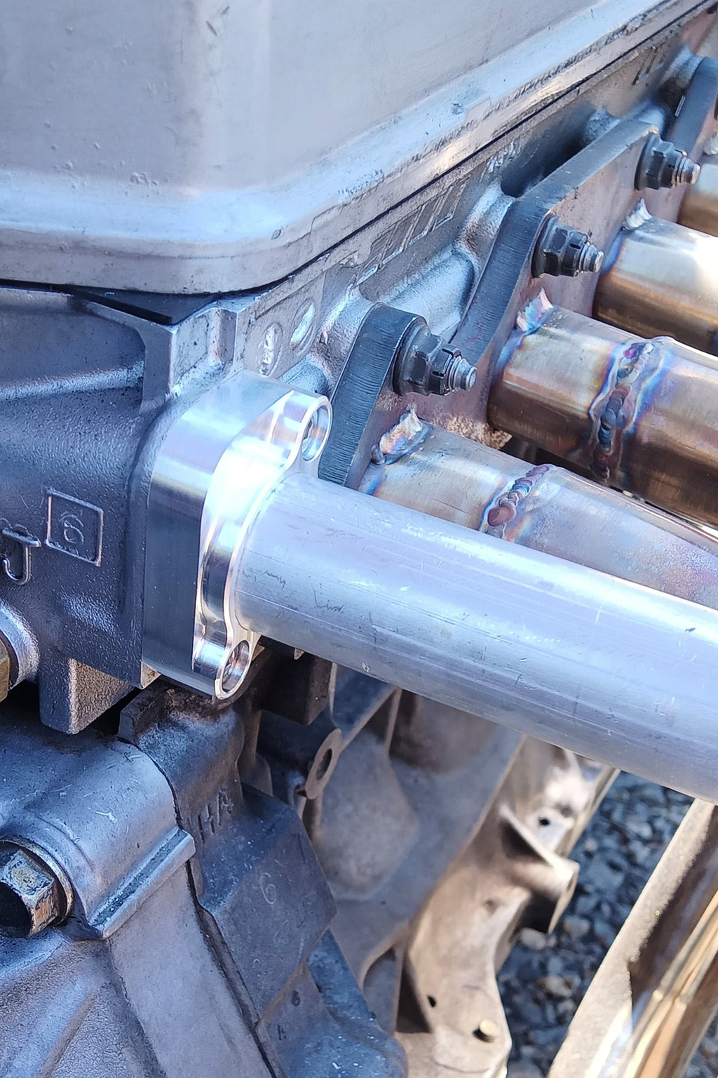 D16/15 Upper Water Neck Flange